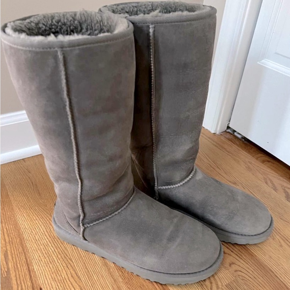 Ugg Tall Boots - Women size 11